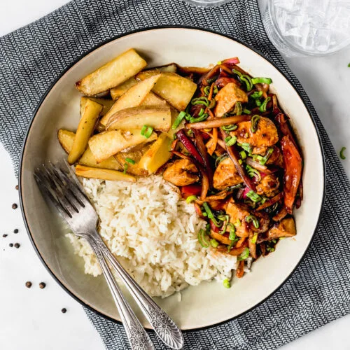 Saltado de pollo de Miski Sushi Fusión